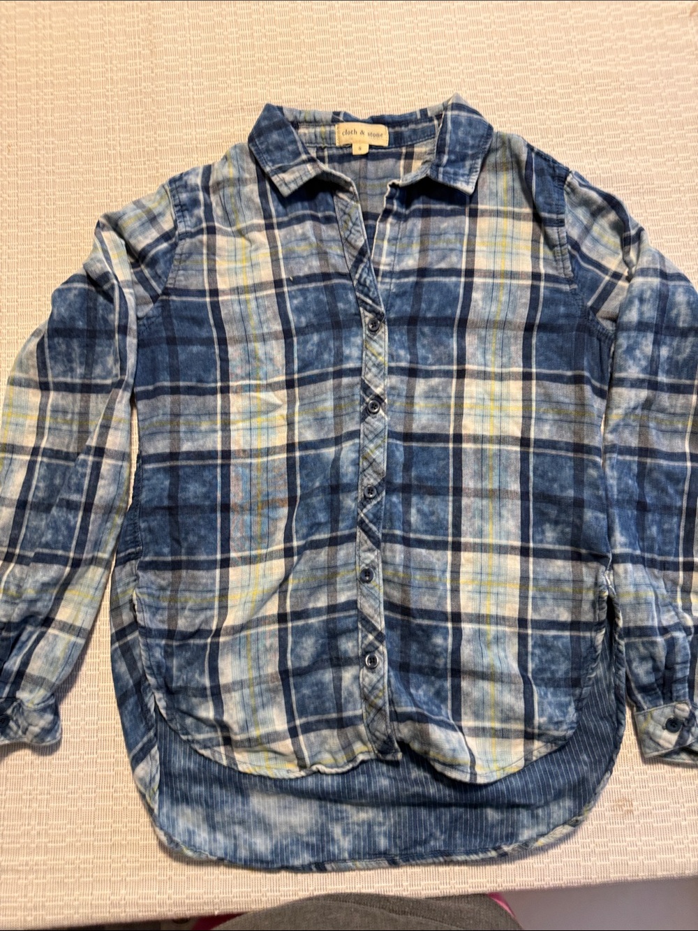 cloth & stone Navy and Light Blue Plaid Button-Down Shirt
